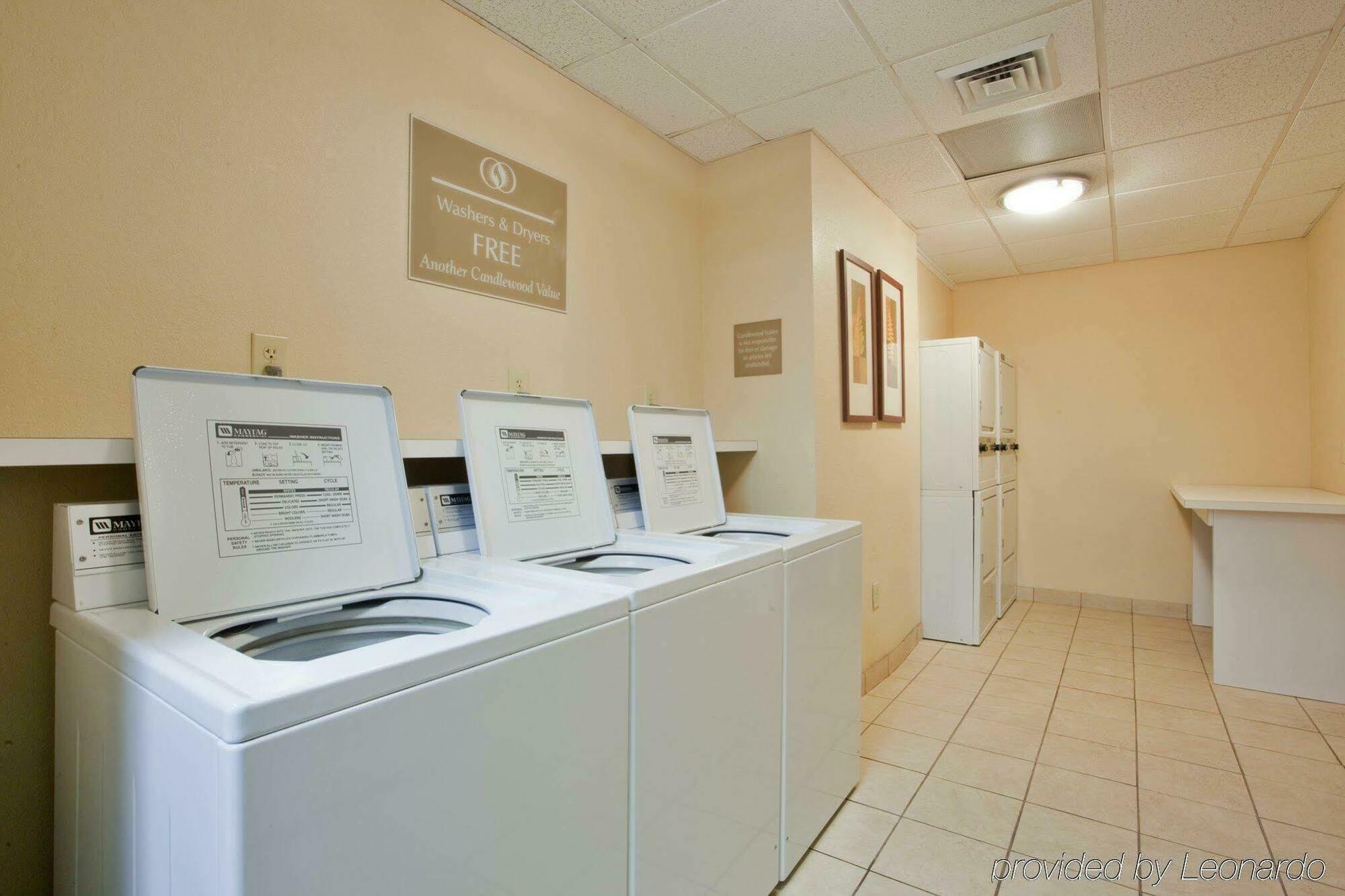Candlewood Suites Virginia Beach Town Center By Ihg Facilities photo